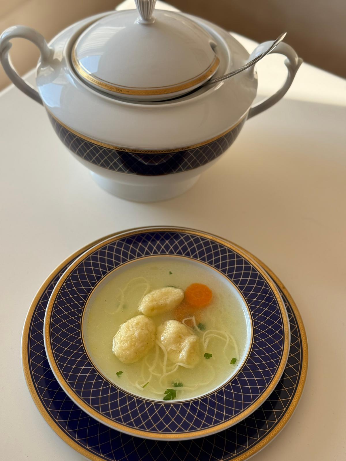 Pročitajte više o članku Pileća juha sa noklicama